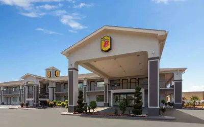 Photo 2 - Super 8 by Wyndham Prattville Montgomery