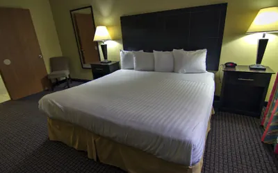 Photo 5 - Best Western Lakewinds