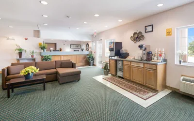 Photo 4 - Rodeway Inn Urbana Champaign University Area