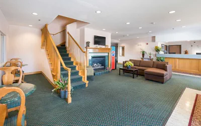Photo 5 - Rodeway Inn Urbana Champaign University Area
