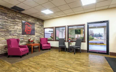 Photo 4 - Red Roof Inn Sylacauga