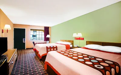 Photo 5 - Americas Best Value Inn Darien