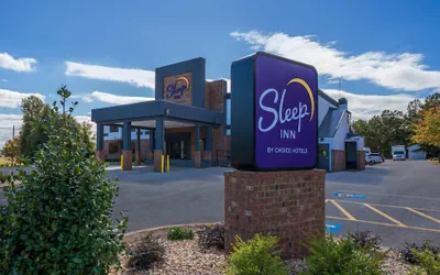 Photo 2 - Sleep Inn Madison