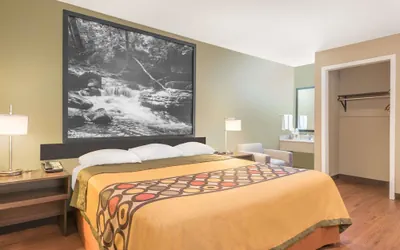 Photo 5 - Super 8 by Wyndham Bryant Little Rock Area