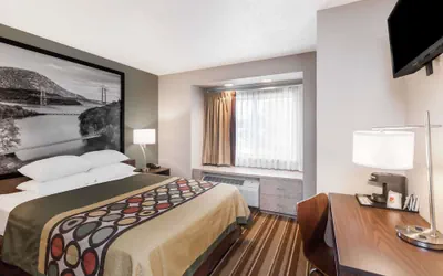 Photo 5 - Super 8 by Wyndham Schenectady/Albany Area