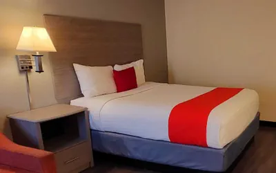 Photo 2 - Rockview Hotel Castle Rock Downtown