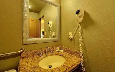 Photo 5 - Rockview Hotel Castle Rock Downtown