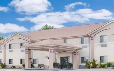 Photo 2 - Super 8 by Wyndham Central City