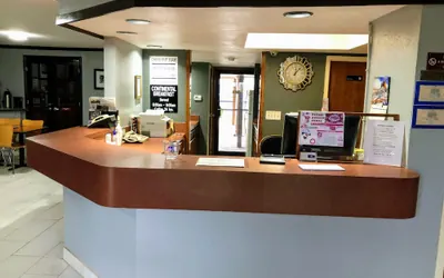 Photo 2 - Americas Best Value Inn & Suites Yukon Oklahoma City