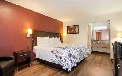 Photo 2 - Red Roof Inn Santee