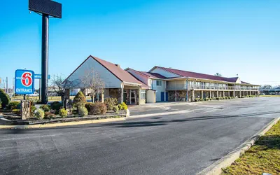 Motel 6 Manchester, TN