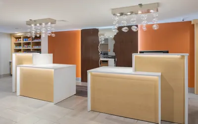 Photo 3 - La Quinta Inn & Suites by Wyndham Perry