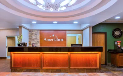 Photo 3 - AmericInn by Wyndham Des Moines Airport