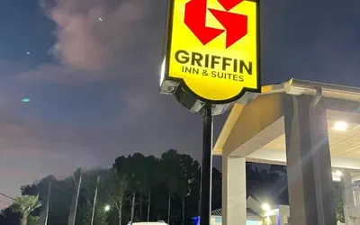 Photo 2 - Griffin Inn and Suites