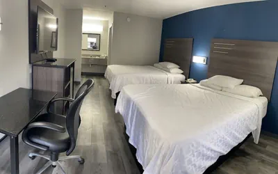 Photo 5 - Griffin Inn and Suites