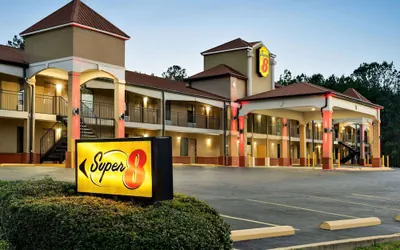 Photo 2 - Super 8 by Wyndham Pearl/Jackson Airport