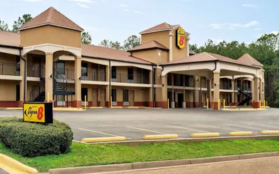Super 8 by Wyndham Pearl/Jackson Airport