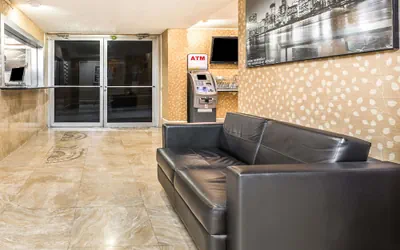 Photo 3 - Super 8 by Wyndham North Bergen NJ/NYC Area