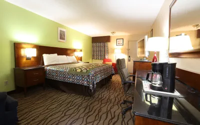 Photo 5 - Dexter Inn
