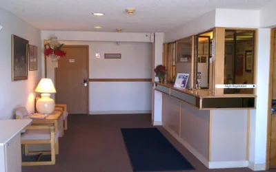 Photo 5 - Colorado River Value Inn