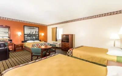 Photo 4 - Super 8 by Wyndham Athens