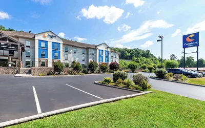 Photo 2 - Comfort Inn Harriman