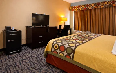 Photo 4 - Super 8 by Wyndham Pasadena