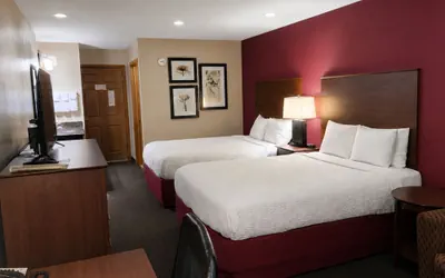 Photo 5 - Coratel Inn & Suites by Jasper Black River Falls