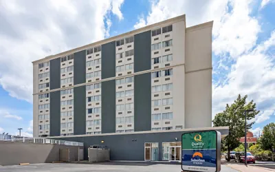 Photo 2 - Quality Inn & Suites Charleston - Civic Center