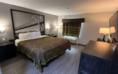 Photo 5 - Super 8 by Wyndham Lake Charles/Sulphur