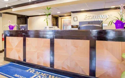 Photo 4 - Rodeway Inn Mount Laurel Hwy 73