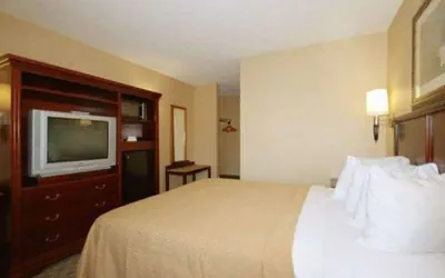 Photo 5 - Quality Inn & Suites Bensalem