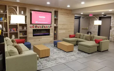 Photo 3 - Country Inn & Suites by Radisson, Nashville Airport East, TN