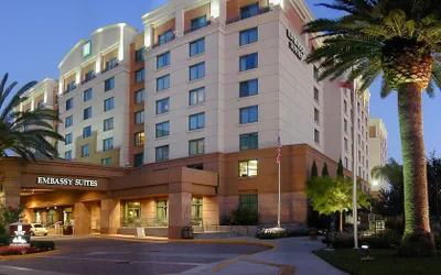 Photo 2 - Embassy Suites by Hilton Sacramento Riverfront Promenade
