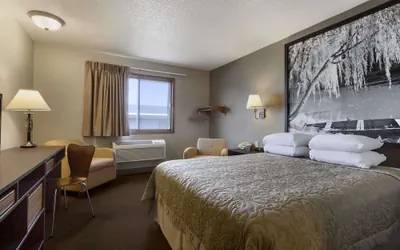 Photo 3 - Super 8 by Wyndham Sioux Falls/41st Street
