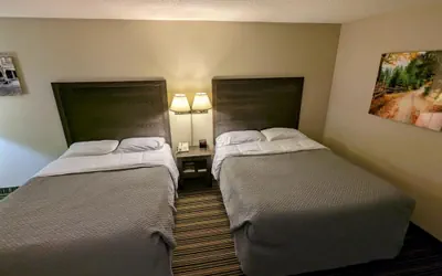 Photo 3 - Woodfield Inn and Suites