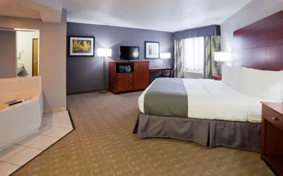Photo 5 - AmericInn by Wyndham Ankeny/Des Moines