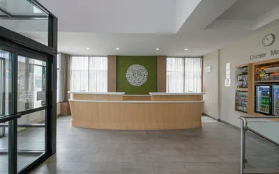 Photo 3 - Fairfield Inn by Marriott JFK Airport