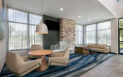 Photo 4 - Fairfield Inn by Marriott JFK Airport