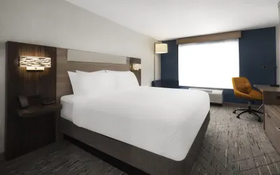 Photo 4 - Holiday Inn Express Bothell by IHG