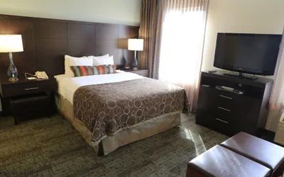 Photo 5 - Staybridge Suites Silicon Valley by IHG