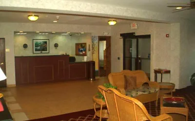 Photo 2 - Baymont by Wyndham New Buffalo