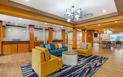 Photo 5 - Comfort Inn & Suites Akron South