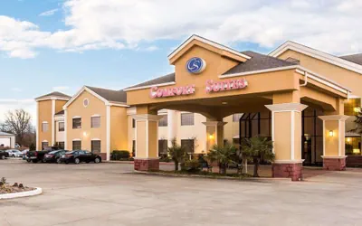 Photo 2 - Comfort Suites Idabel