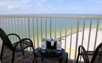 Photo 4 - Shephard's Beach Resort
