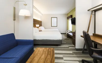 Photo 4 - Holiday Inn Express Philadelphia NE - Langhorne by IHG