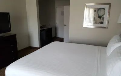 Photo 3 - Holiday Inn Express & Suites Tucson North – Marana by IHG
