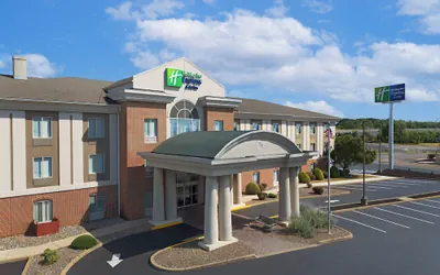 Holiday Inn Express Hotel & Suites Chambersburg by IHG