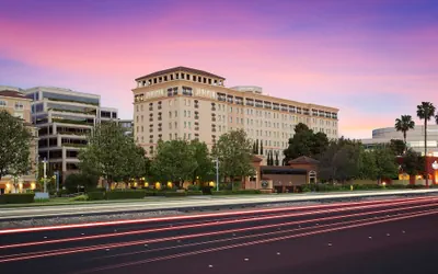Photo 2 - Juniper Hotel Cupertino, Curio Collection by Hilton