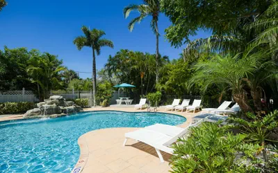 Photo 2 - Tropical Breeze Resort